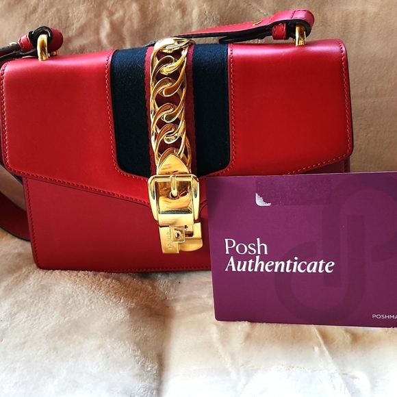 Gucci Red Calfskin‎ Leather Small Sylvie Shoulder Bag - Picture 11 of 12